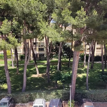 Apartament Superbe Appartement, Proche Des Sablettes